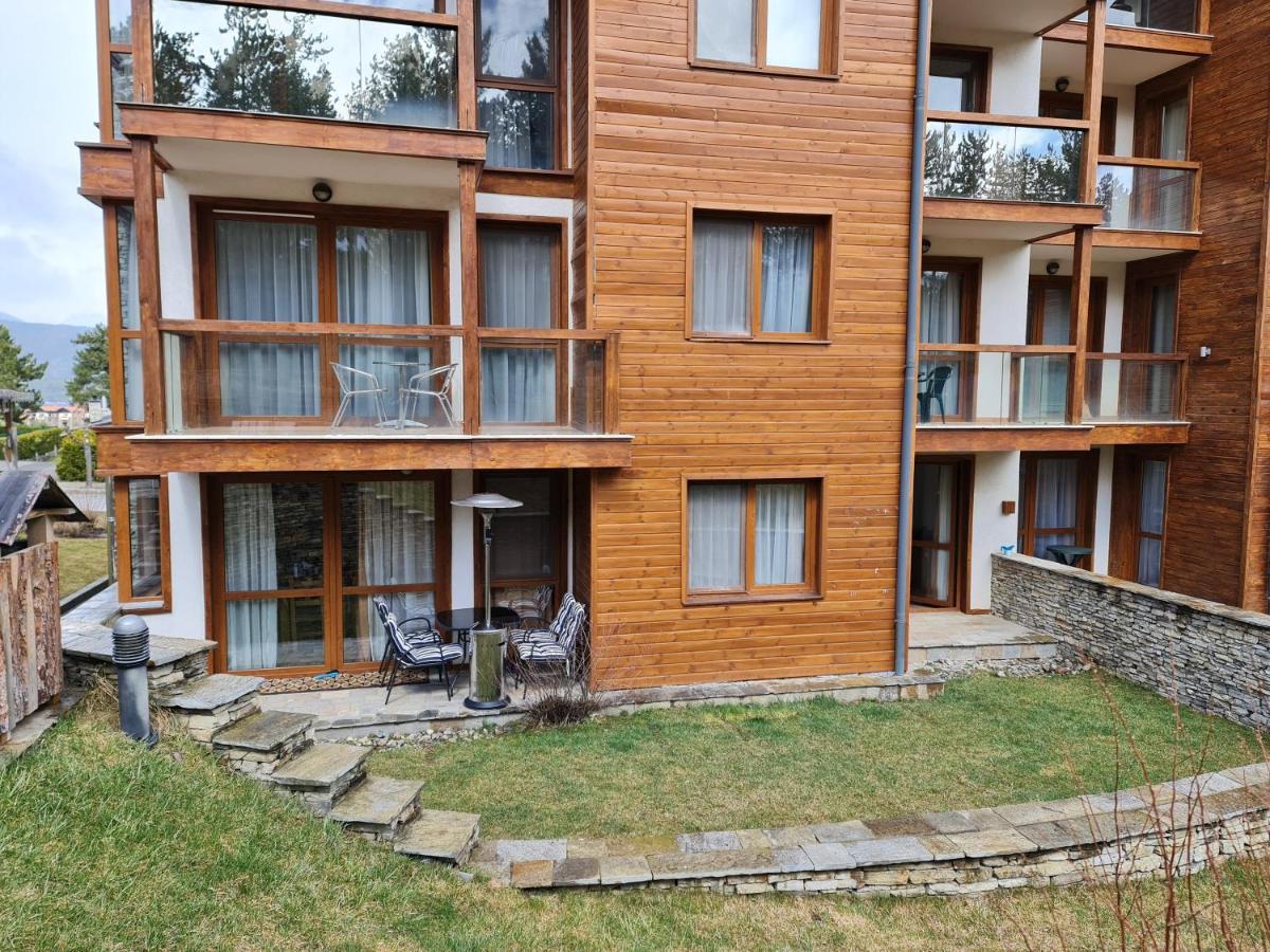 Апартамент Pirin Golf With Private Garden Банско