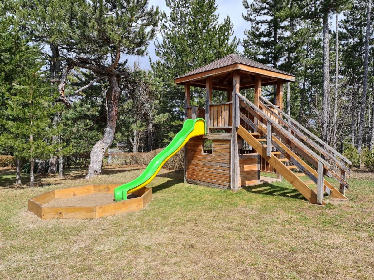 Апартамент Pirin Golf With Private Garden Банско